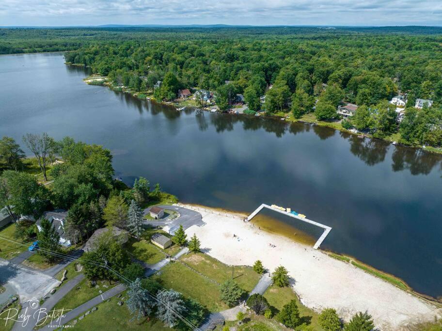 Cozy, Spacious House *New*Inthecommunity+Fire Pit Tobyhanna Екстер'єр фото